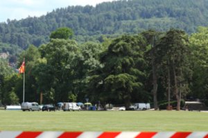 Prancūzijos prezidentas E. Macronas aplankys nuo peiliu ginkluoto užpuoliko nukentėjusias aukas