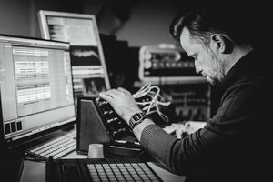 Kompozitoriui Kristijonui Lučinskui raktu į operą „Klaipėda“ tapo ir muzikiniai atsitiktinumai