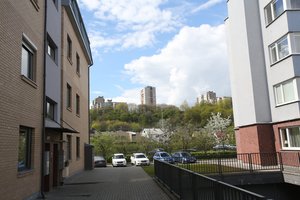 Housing in Europe's wealthy capitals is rising in price, but here it's no different: explains what makes it so