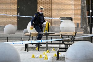 Šaudynės Stokholme: nušautas 15-metis, dar trys asmenys sužeisti
