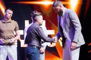 „Žalgiris Backstage“ – nuo švenčiančio K. Maksvyčio iki „Žalgirio“ skambučio nesulaukusio J. Valančiūno