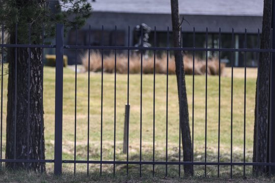 Prabangiame Vilniaus rajone įsikūrusioms verslininkų šeimoms – nemalonumai: tyrimą ten pradeda prokuratūra