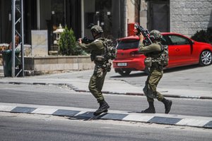 Vakarų Krante – naujas smurto protrūkis