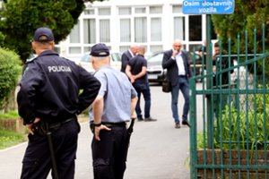 Bosnijoje ir Hercegovinoje – šaudynės mokykloje: sužeistas pedagogas