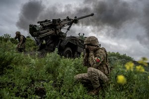 Lietuvos ir Prancūzijos gynybos ministrai aptarė „CAESAR Mark II“ sistemos vystymą