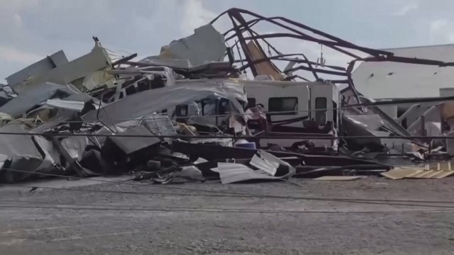 Teksaso valstiją nusiaubęs tornadas namus sulygino su žeme: yra žuvusiųjų