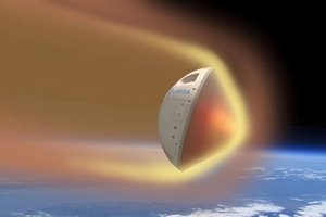 Kosmose skrieja pirmoji gamykla: čia kurs vaistus