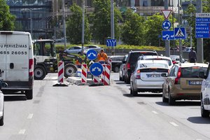 Įpročio siaurinti gatves iš miesto valdžios neišmuši: pasipiktinusieji priminė kolegės mirtį