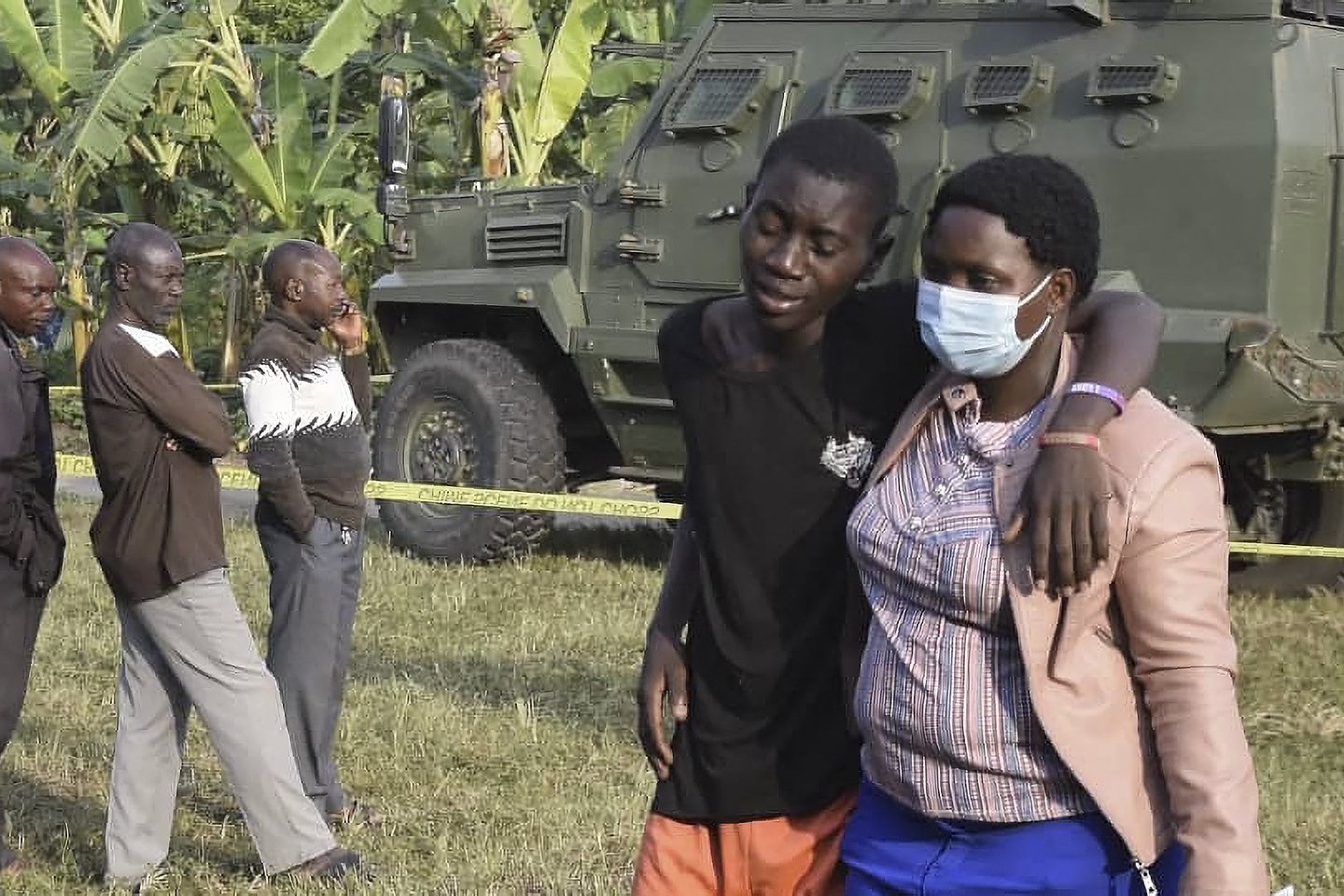 Ugandoje atakos prieš mokyklą aukų padaugėjo iki 37.<br>AFP/Scanpix nuotr.