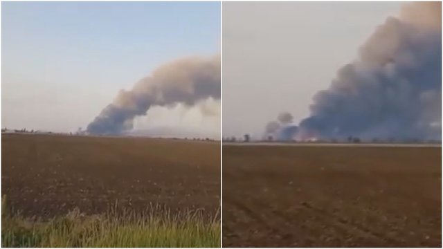 Pasirodė vaizdo įrašas: Chersono srityje esantis rusų amunicijos sandėlis išlėkė į orą