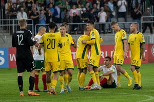 Lietuvos sporto savaitė: futbolo rinktinės lygiosios ir favoritams neprilygęs A. Gudžius