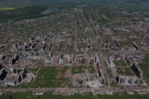 Su žeme sulyginti Rytų Ukrainos miestai: skaičiai atskleidžia rusų žiaurumą