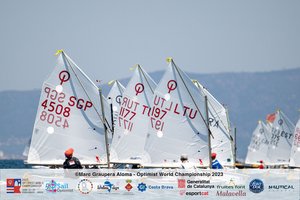 Erikas Scheidt pateko į pasaulio čempionato auksinį laivyną ir tęsia kovą su geriausiais