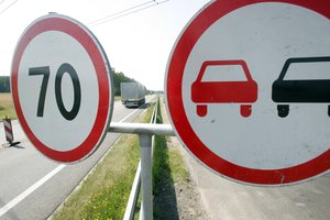 Dėl kelio remonto darbų Švenčionyse bus ribojamas eismas