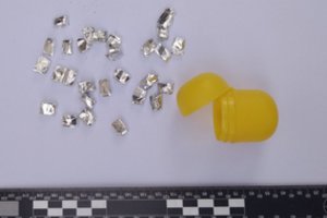 Sutuoktinių pora iš Alytaus, jų anūkė ir bendras nuteisti dėl prekybos narkotikais