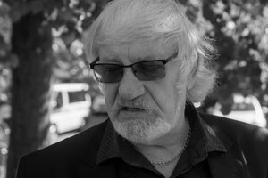 Eidamas 79-uosius mirė Vytautas Šustauskas