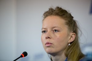 Krašto apsaugos viceministrė Paryžiuje pabrėžė oro ir priešraketinės gynybos svarbą Baltijos šalims