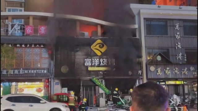 Vakarienė, pasibaigusi tragedija: per sprogimą restorane Šiaurės Vakarų Kinijoje žuvo 31 žmogus
