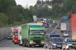 Transporto paslaugų rinka rodo lėtėjimo ženklus: mažėja vartojimas Europoje