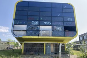 Tiesiog neįtikėtina: Lietuvos paviljonas Hanoveryje du dešimtmečius stovi niekam nereikalingas