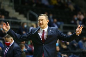 Netikėtas posūkis – Žydrūnas Urbonas treniruos užsienio klubą