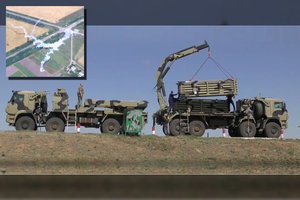 Po tikslaus ukrainiečių smūgio reta rusų minavimo mašina virto dūmų stulpu