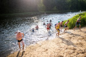 Valakampiuose praūžė triatlono fiesta – emocijos liejosi per kraštus
