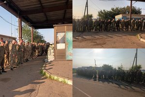 Pasipylė kadrai su beveik 200 išsirikiavusių Rusijos kareivių: visi pasidavę „Wagner“ samdiniams