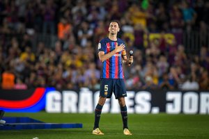 S. Busquetsas vėl suvienys jėgas su L. Messi