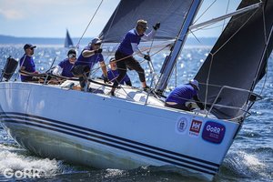 Latvijos jūrinio buriavimo čempionate Lietuvos „Arabela-Auga“ startavo pergalingai