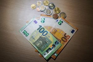 ECB vadovė apie palūkanų normų kėlimą netolimoje ateityje: kad bus pasiektas pikas – mažai tikėtina