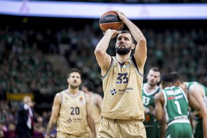 „Olympiakos“ planuose – N. Mirotičius: pakeistų A. Vezenkovą