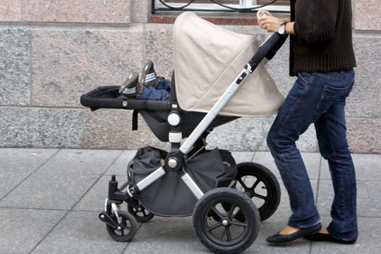 Mama apie didėsiančias išmokas: „Jaunoms šeimoms sunku“ 