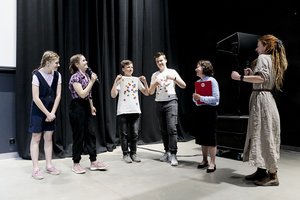 MO muziejus kartu su Britų taryba nuošalėje nepaliko net Visagino: padrąsino moksleivius kalbėti lietuviškai