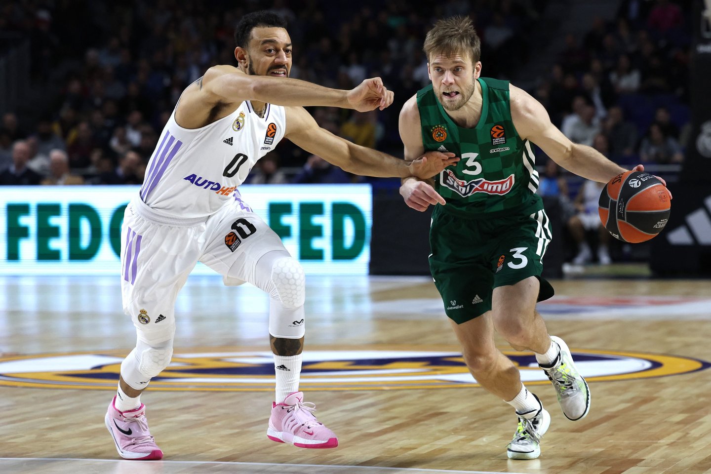 N.Woltersas baigė karjeros dalį "Panathinaikos" ekipoje.