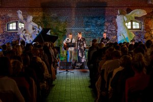 Prasidėjusi Užutrakio muzikos vasara: džiazo ir dailės pašnekesiai