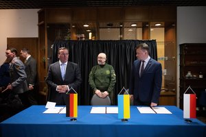 Dėl Ukrainai ypatingai svarbaus projekto – Lenkijos ir Vokietijos nesutarimai: lenkų norima suma kelia aistras