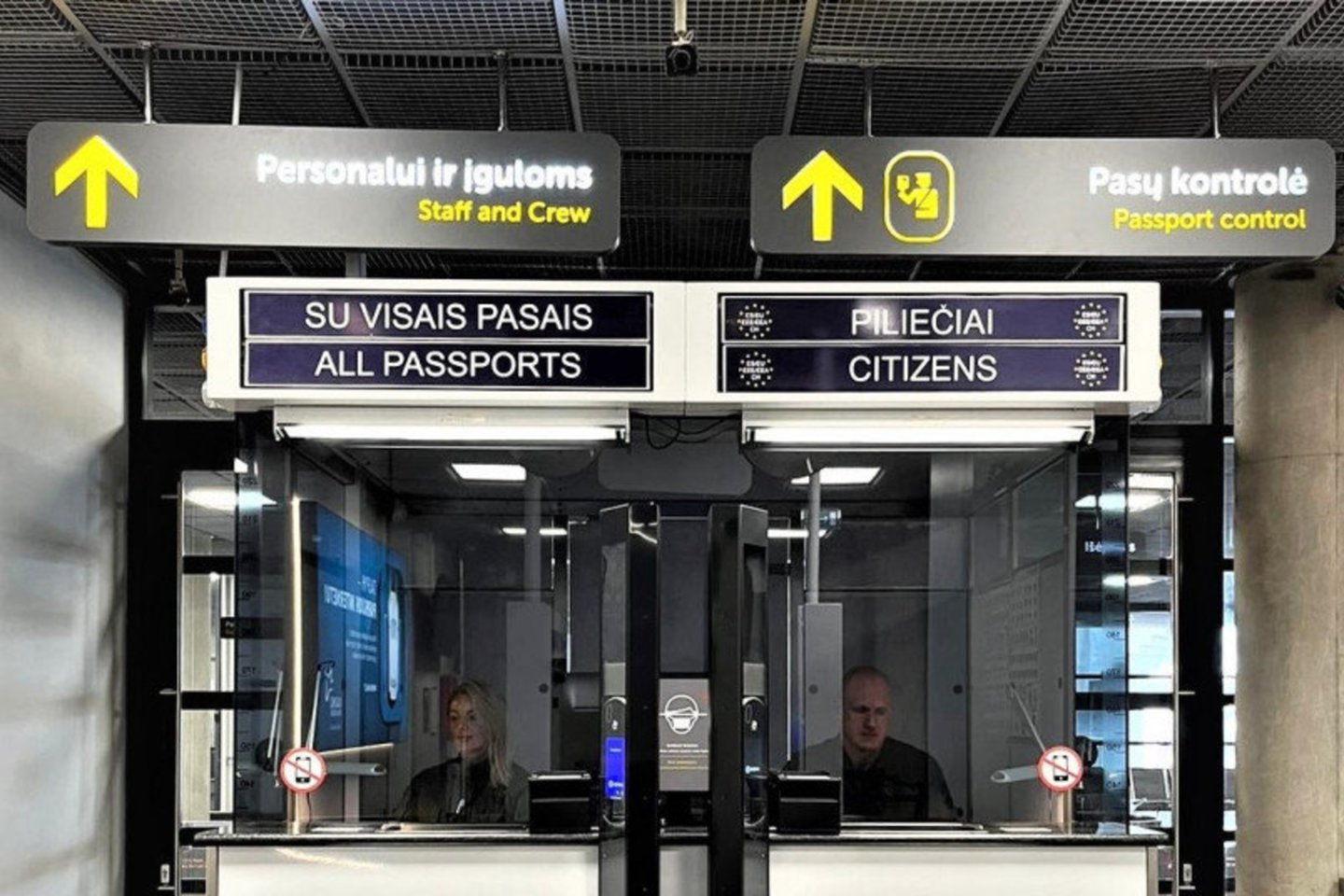 Pasų kontrolė.