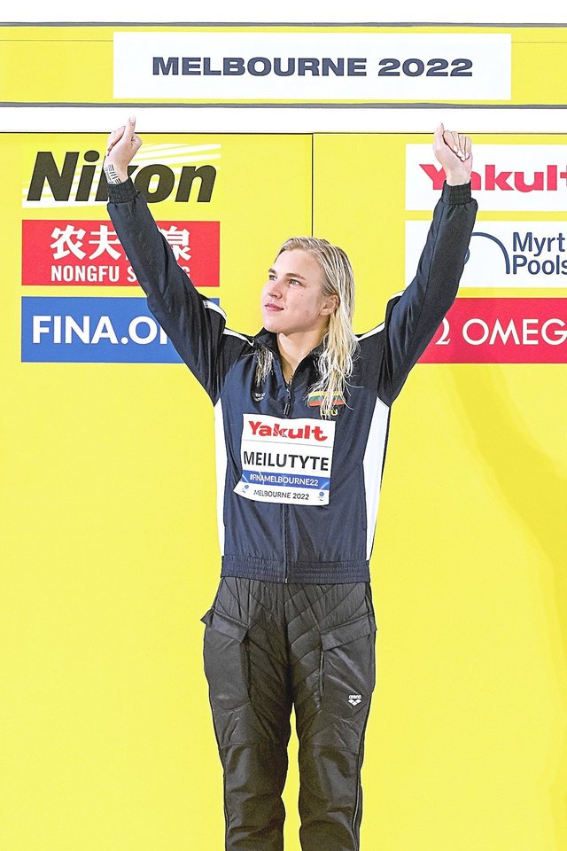 Pasaulio čempionate R.Meilutytė neturėjo lygių plaukdama 50 m krūtine.<br>„LTU Aquatics“ nuotr.