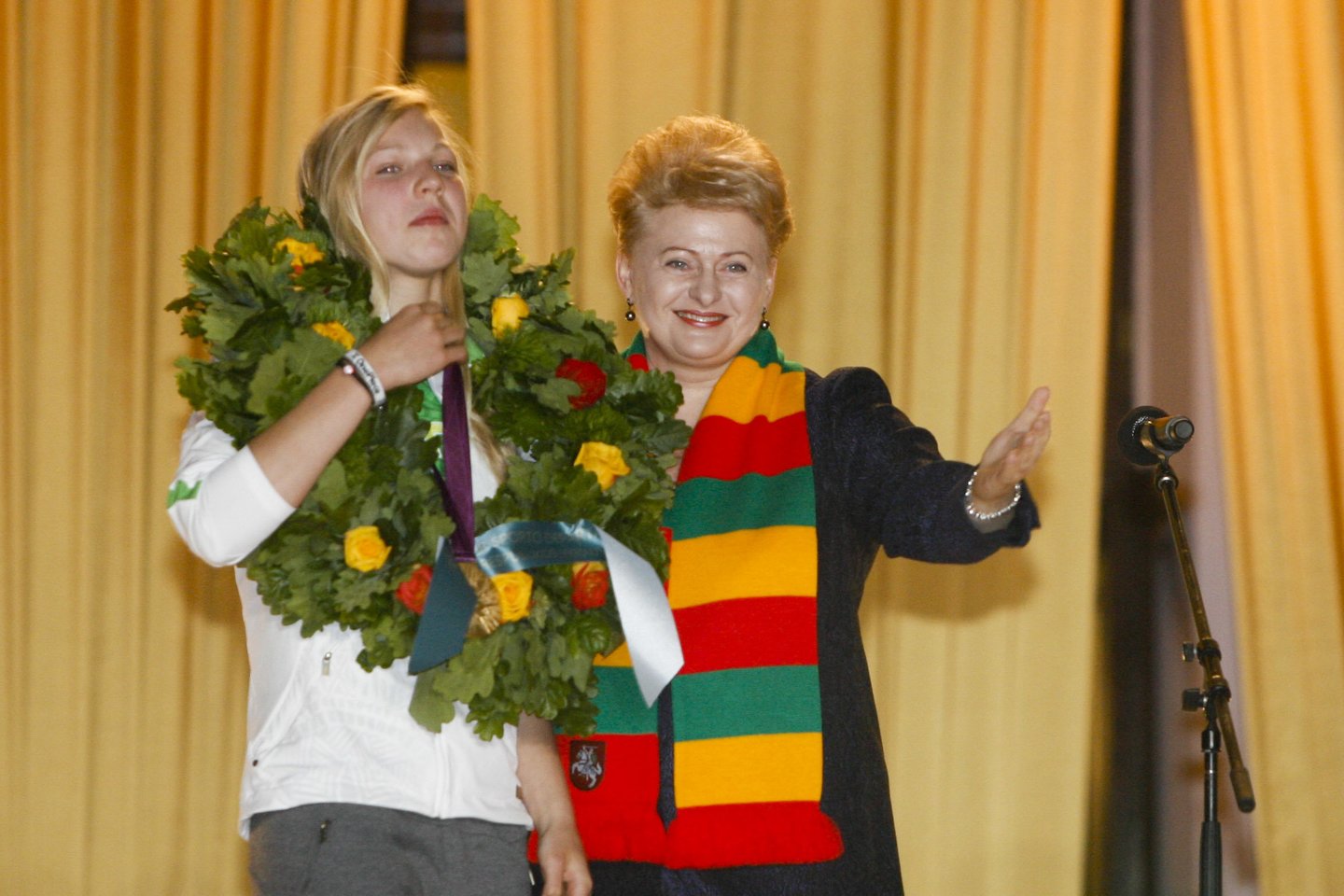 Rūta Meilutytė ir Dalia Grybauskaitė.<br>T. Bauro nuotr.
