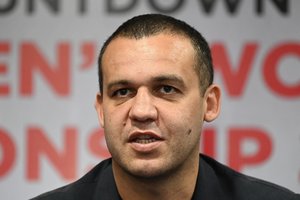 Olimpinės šeimos atsisakytos bokso federacijos vadovas: „Susitvarkysime su paršais“