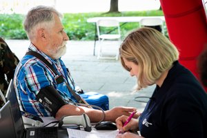 Dėl valstybinės pensijos kreipėsi vos keliolika kraujo donorų, nors gali keli šimtai