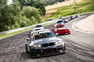 Savaitgalį Kačerginę drebins didžiausias žiedinių lenktynių šou „Nemuno žiede“