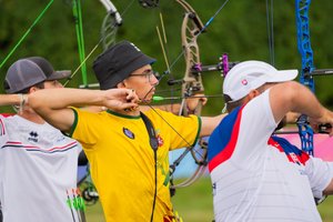 Istorinis Lietuvos lankininkų pasiekimas Europos žaidynėse įkvepia naujiems tikslams