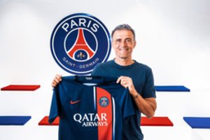 Oficialu: „Paris Saint-Germain“ vairą perima Luisas Enrique