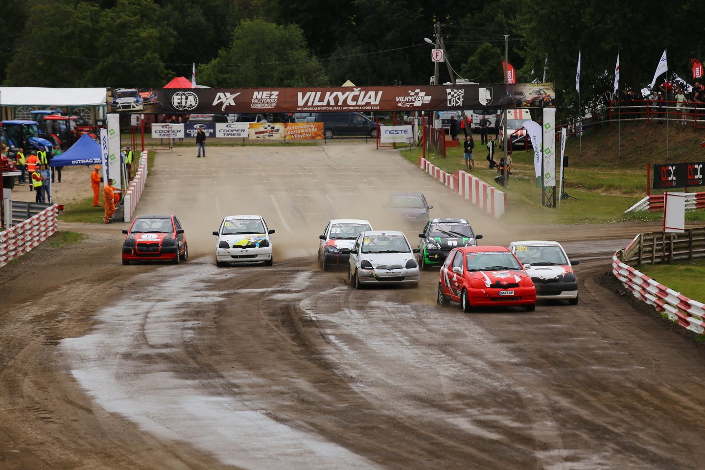 Liepos 9-ą dieną Vilkyčių automobilių sporto komplekse įvyks ketvirtasis Lietuvos ir Latvijos ralio kroso čempionato etapas.<br>Organizatorių nuotr.