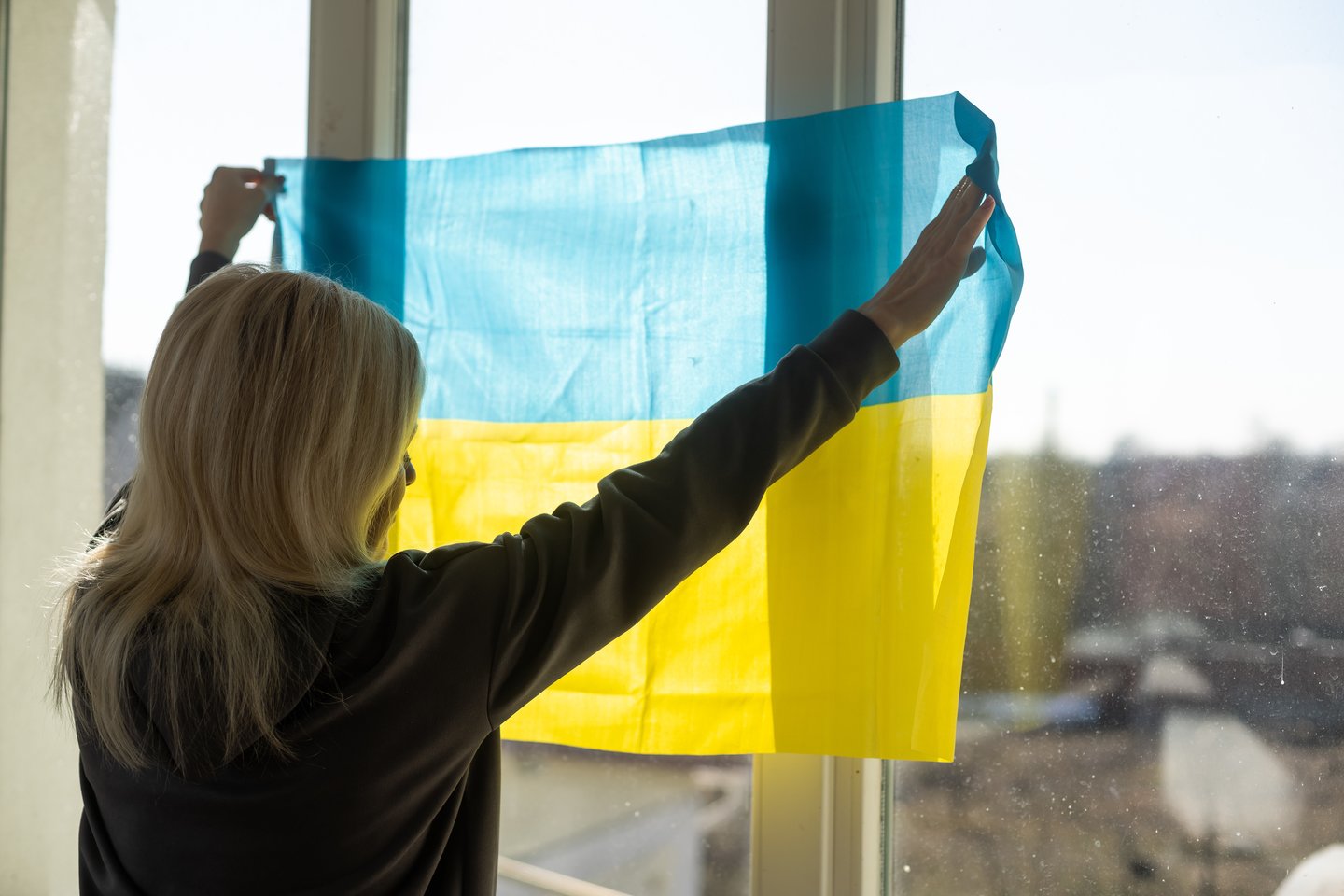  Mobiliojo ryšio operatorius „Tele2“ jungiasi prie liepos 7–13 dienomis „Blue/Yellow“, „Stiprūs kartu“ ir LRT organizuojamos akcijos „Keliu vėliavą už Ukrainą NATO“.<br> 123rf nuotr.