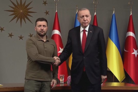 R. T. Erdoganas pareiškė paramą Ukrainos narystei NATO: šalis nusipelno būti Aljanse