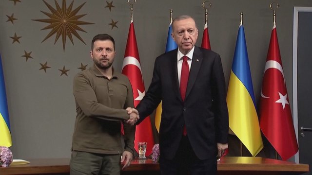 R. T. Erdoganas pareiškė paramą Ukrainos narystei NATO: šalis nusipelno būti Aljanse