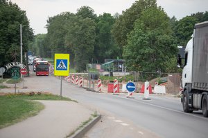 Nuo didelių spūsčių pavargę gyventojai piktinasi: „Kodėl pas mus to nedaroma?“